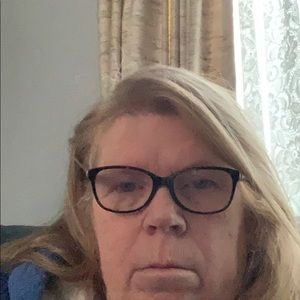 Meet your Posher, Leanne